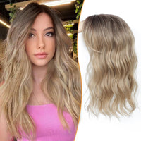 Blond ombre z ciemnymi odrostami